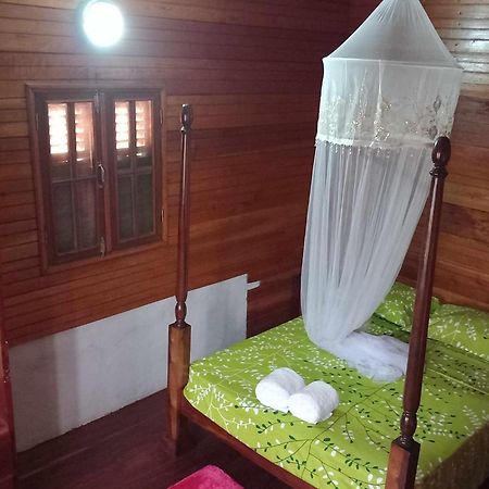Hotel Mionga Santa Cruz Zewnętrze zdjęcie