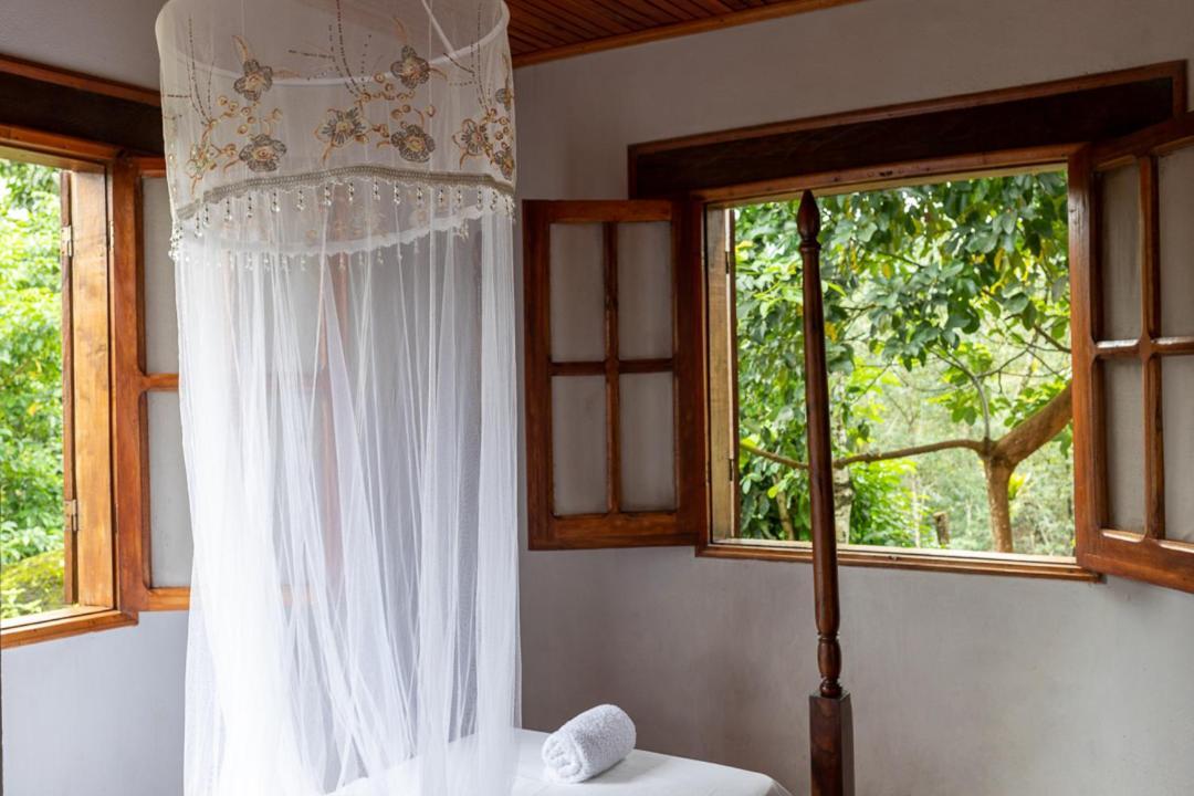 Hotel Mionga Santa Cruz Zewnętrze zdjęcie